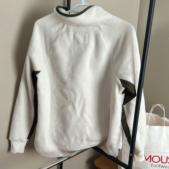 Side half button abercrombie pullover - Picture 3 of 3